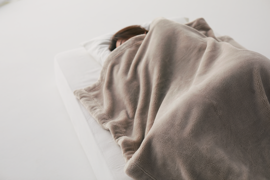 Winter Blankets: Warm Fibre Moisture Absorbent Blankets