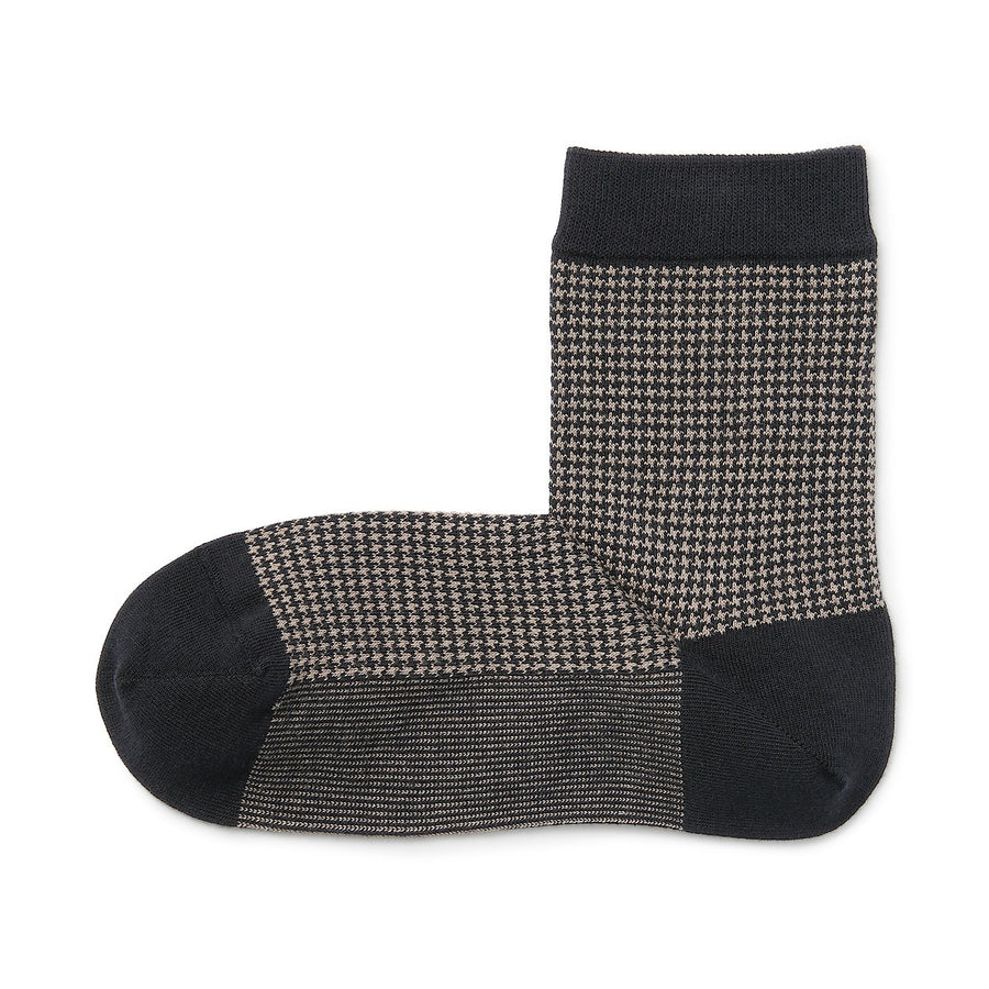 Right angle loose top short socksGray pattern21-23cm
