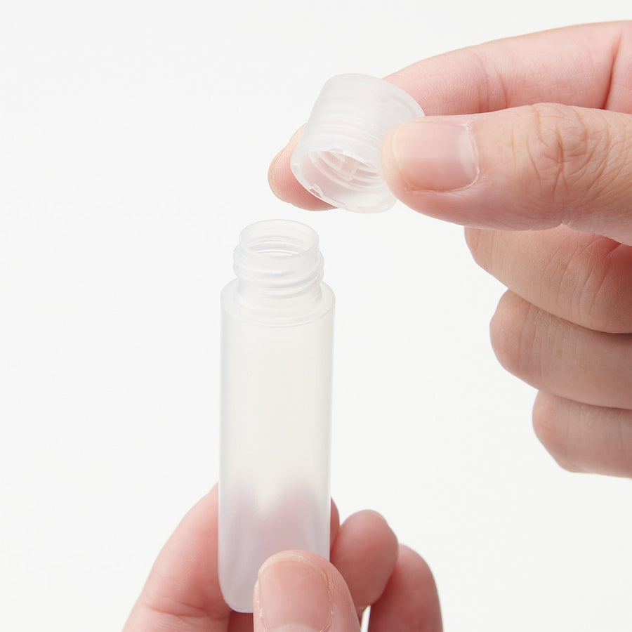 Polyethylene Petit Travel Tube - Small