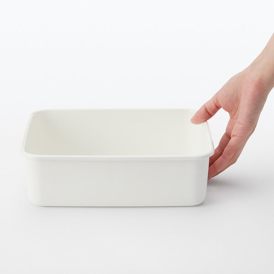 Enamel Storage Container (Lid sold separately) 