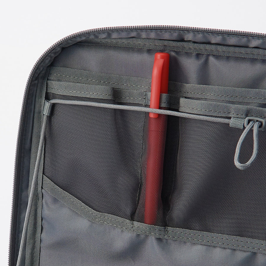 Always-On Laptop Case - A4 - MUJI Australia