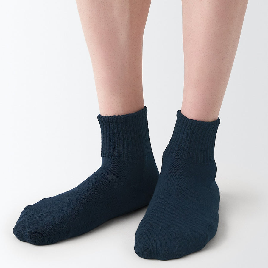 Right Angle Pile Short Socks
