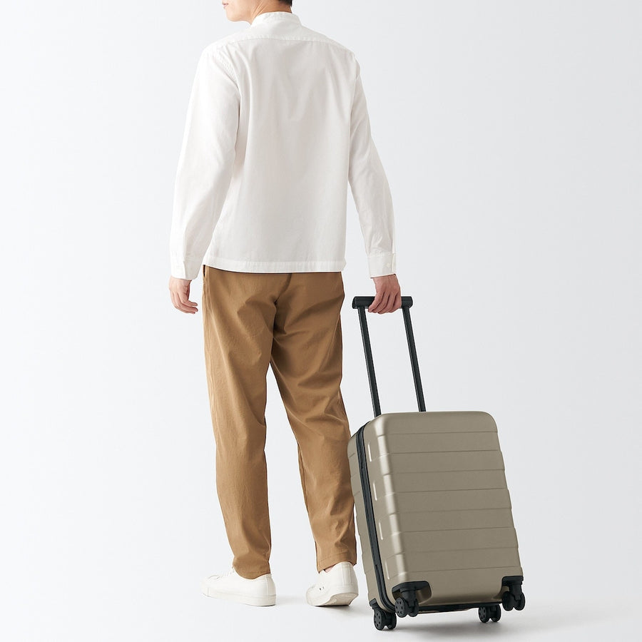 Hard Shell Suitcase - 36L (54cm)