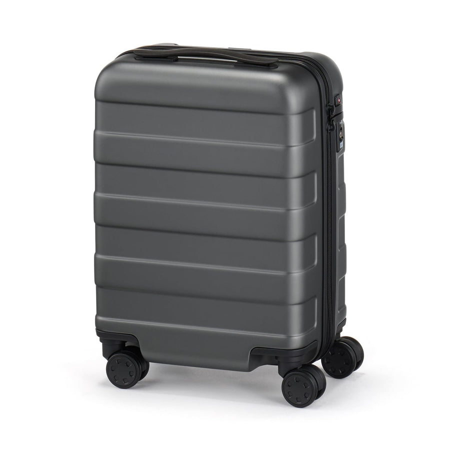 Hard Shell Suitcase - 20L (47cm)