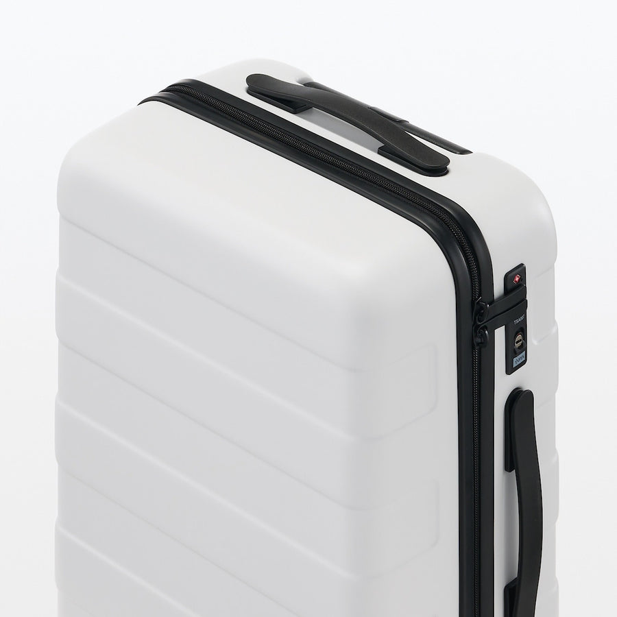 Hard Shell Suitcase - 36L (54cm)