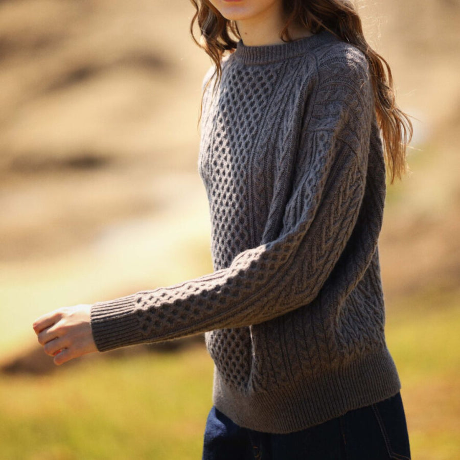 Wool Cable Pattern Crewneck Sweater