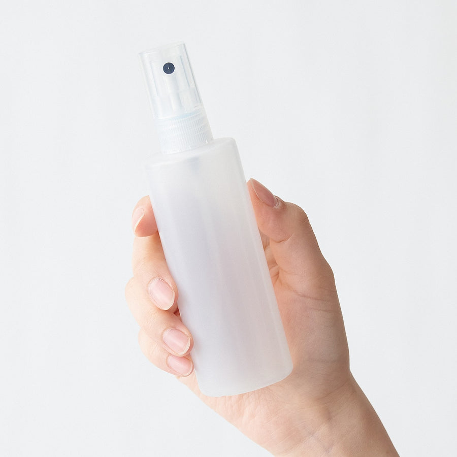 Polyethylene Travel Spray Bottle (100ml)